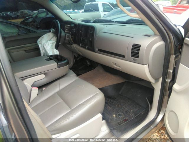 Photo 4 VIN: 1GCRCSE04DZ229558 - CHEVROLET SILVERADO 1500 