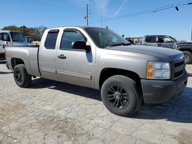 Photo 3 VIN: 1GCRCSE04DZ282356 - CHEVROLET SILVERADO 