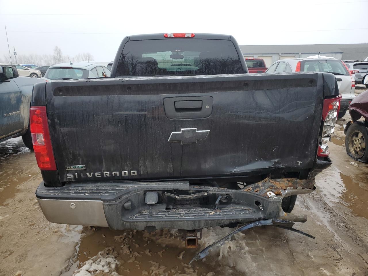 Photo 5 VIN: 1GCRCSE05BZ387470 - CHEVROLET SILVERADO 