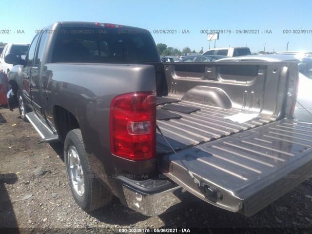 Photo 2 VIN: 1GCRCSE05CZ197203 - CHEVROLET SILVERADO 1500 