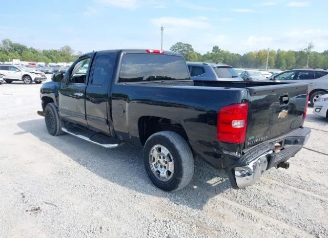 Photo 2 VIN: 1GCRCSE06BZ218753 - CHEVROLET SILVERADO 1500 