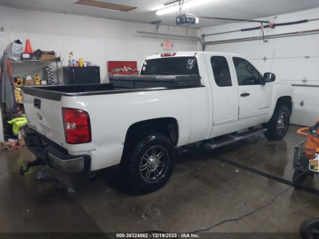 Photo 3 VIN: 1GCRCSE06CZ173346 - CHEVROLET SILVERADO 1500 