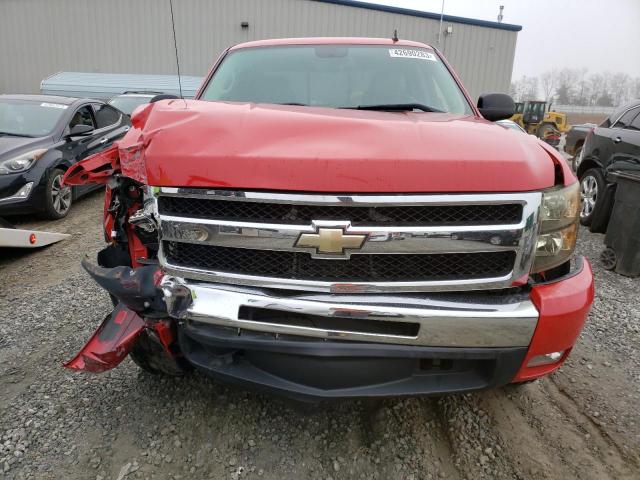 Photo 4 VIN: 1GCRCSE07BZ374722 - CHEVROLET SILVERADO 