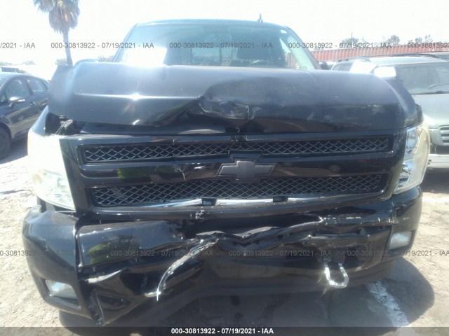 Photo 5 VIN: 1GCRCSE09BZ131204 - CHEVROLET SILVERADO 1500 