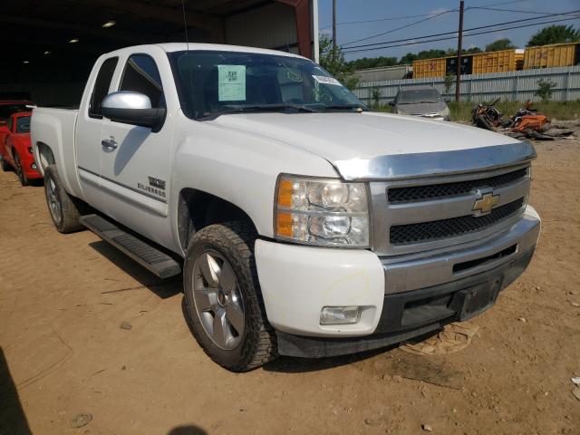 Photo 0 VIN: 1GCRCSE09BZ451171 - CHEVROLET SILVERADO 