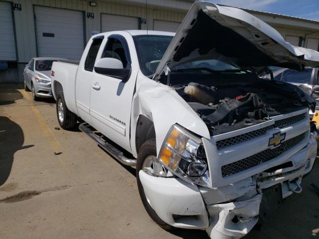 Photo 0 VIN: 1GCRCSE0XBZ105811 - CHEVROLET SILVERADO 