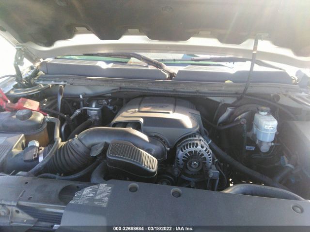 Photo 9 VIN: 1GCRCSE0XBZ327586 - CHEVROLET SILVERADO 1500 