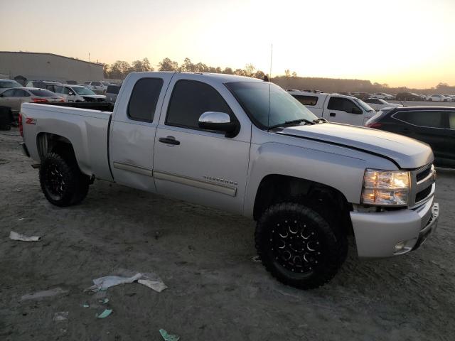 Photo 3 VIN: 1GCRCSE0XDZ151609 - CHEVROLET SILVERADO 