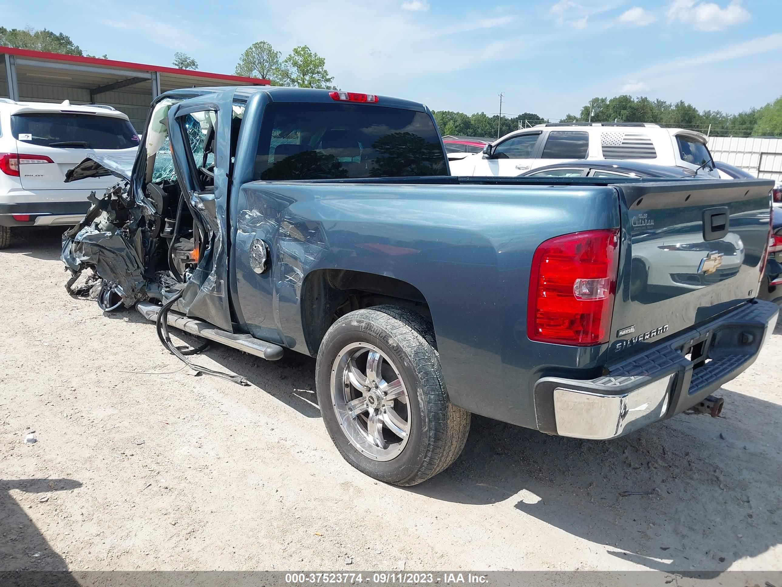 Photo 2 VIN: 1GCRCSEA0CZ125169 - CHEVROLET SILVERADO 