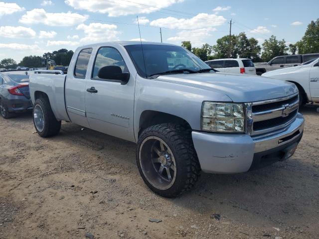 Photo 3 VIN: 1GCRCSEA4BZ270455 - CHEVROLET SILVERADO 