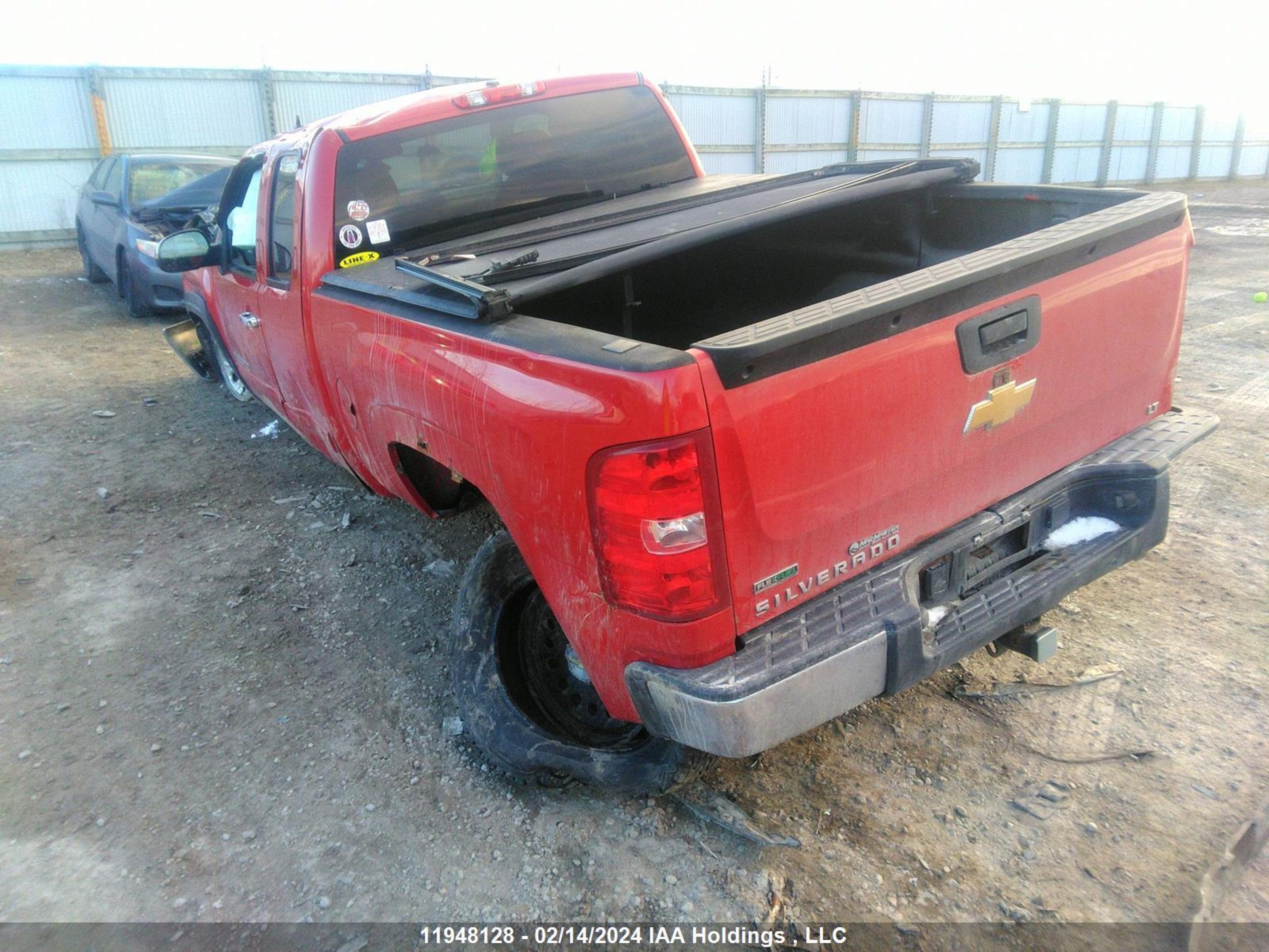 Photo 2 VIN: 1GCRCSEA4CZ303830 - CHEVROLET SILVERADO 