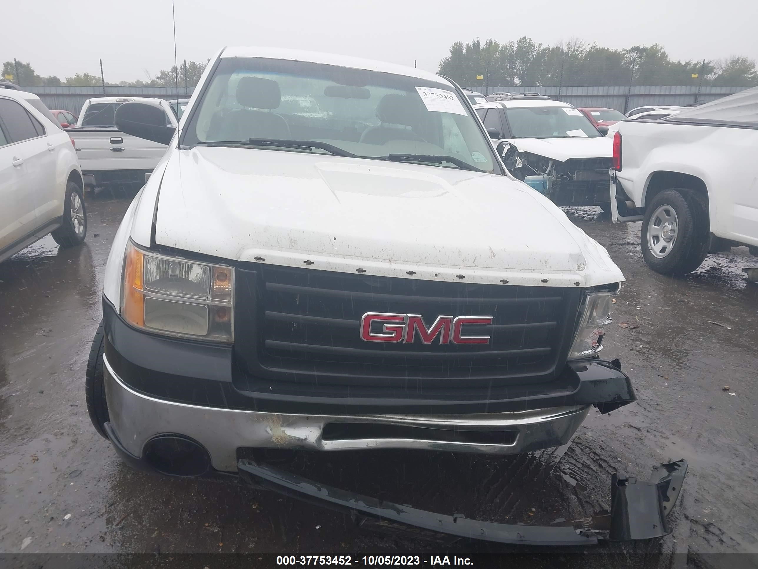 Photo 11 VIN: 1GCRCSEA8DZ392514 - CHEVROLET SILVERADO 