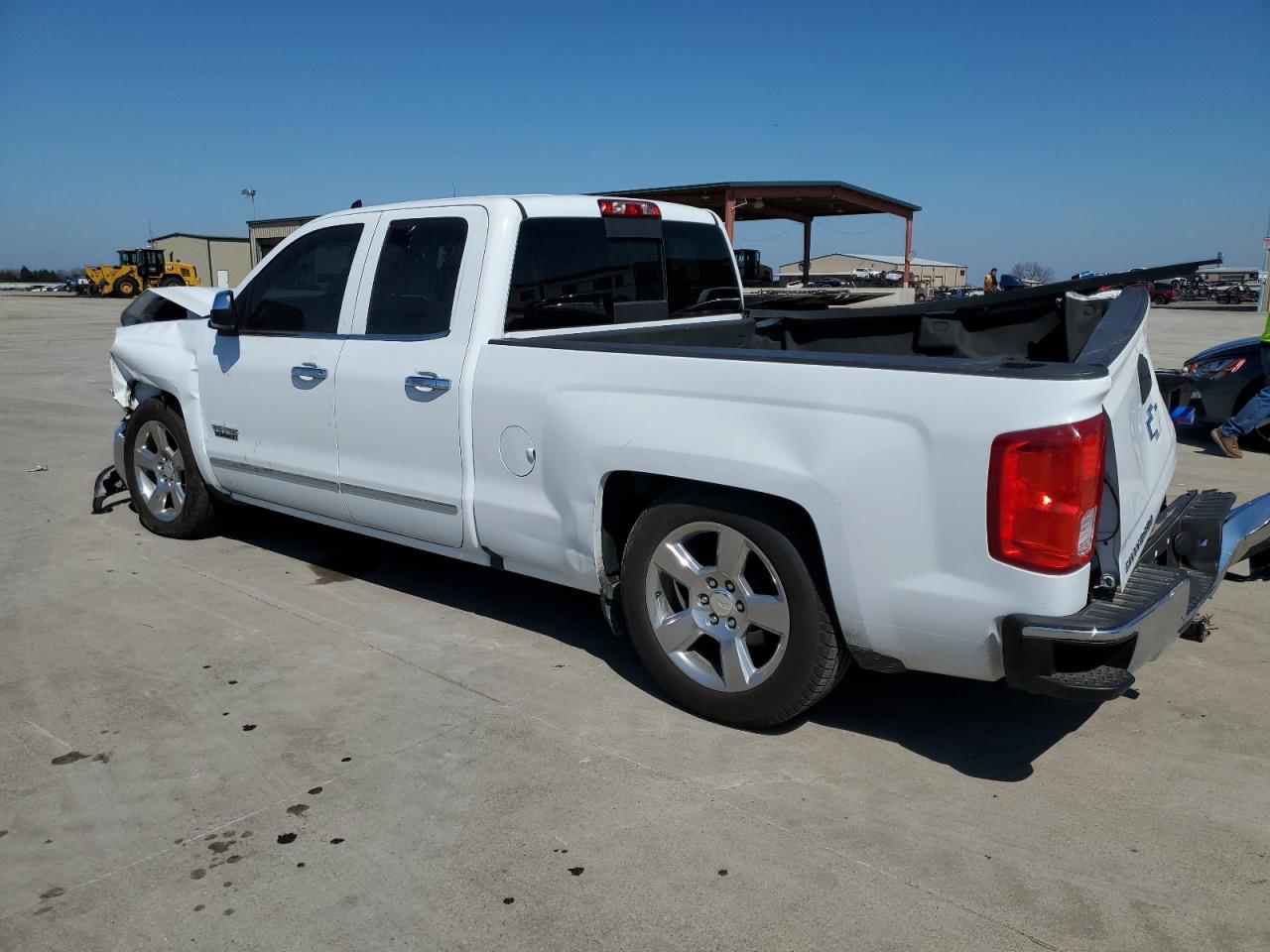 Photo 1 VIN: 1GCRCSEC2JZ200596 - CHEVROLET SILVERADO 