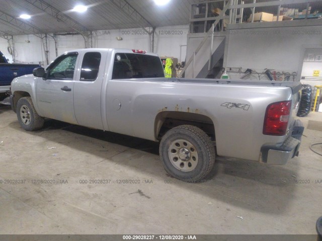 Photo 2 VIN: 1GCRKPE08CZ226127 - CHEVROLET SILVERADO 1500 