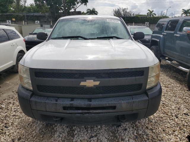 Photo 4 VIN: 1GCRKPE09BZ168575 - CHEVROLET SILVERADO 