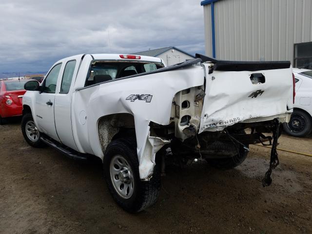 Photo 2 VIN: 1GCRKPE32BZ461096 - CHEVROLET SILVERADO 