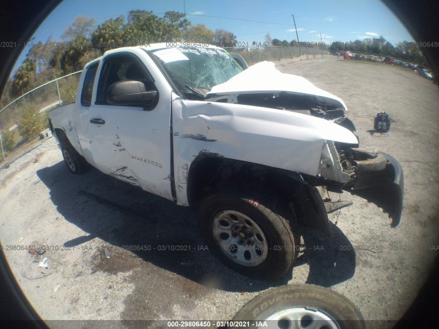 Photo 0 VIN: 1GCRKPE34BZ300863 - CHEVROLET SILVERADO 1500 