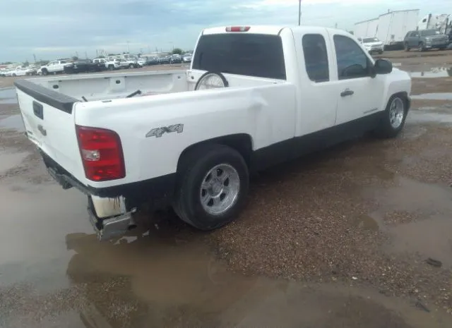 Photo 3 VIN: 1GCRKPE36BZ213241 - CHEVROLET SILVERADO 1500 