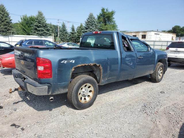 Photo 2 VIN: 1GCRKPE72CZ177732 - CHEVROLET SILVERADO 