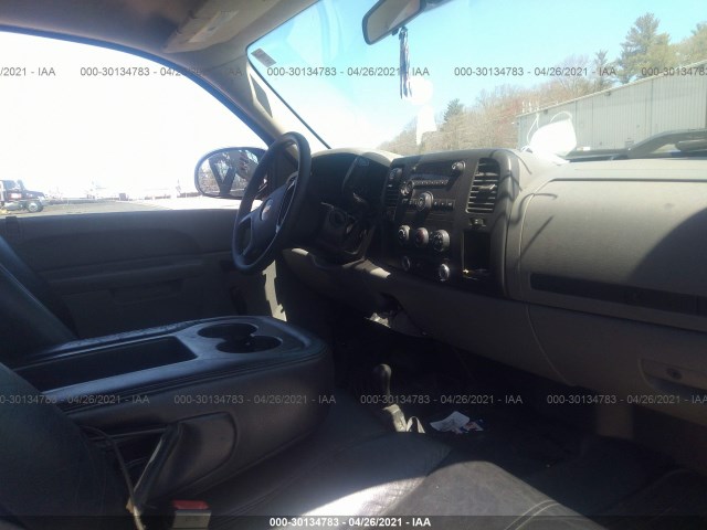 Photo 4 VIN: 1GCRKPEA0BZ291206 - CHEVROLET SILVERADO 1500 