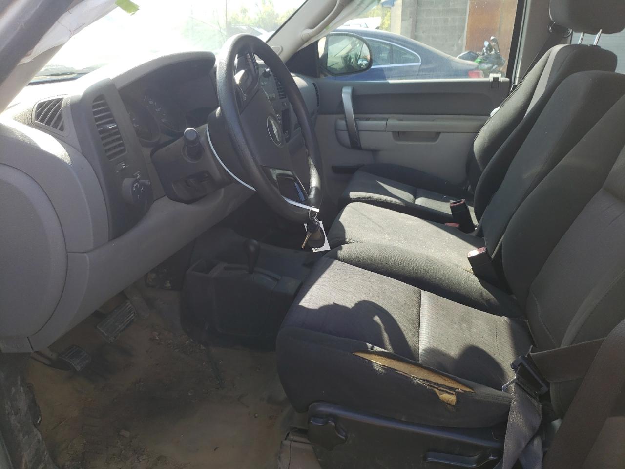 Photo 6 VIN: 1GCRKPEA0DZ265997 - CHEVROLET SILVERADO 