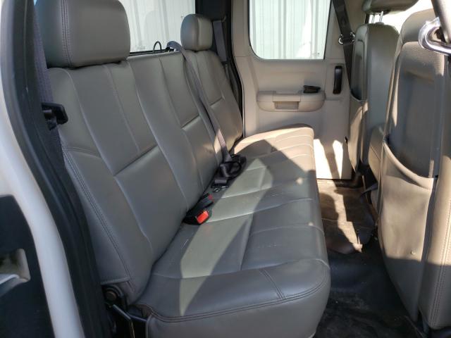 Photo 5 VIN: 1GCRKPEA1BZ224789 - CHEVROLET SILVERADO 