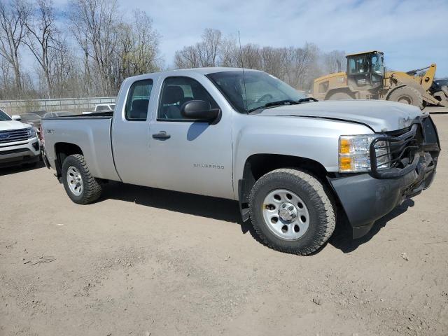 Photo 3 VIN: 1GCRKPEA1DZ187603 - CHEVROLET SILVERADO 