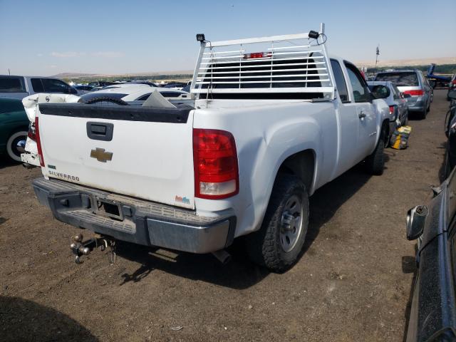 Photo 3 VIN: 1GCRKPEA6BZ324483 - CHEVROLET SILVERADO 