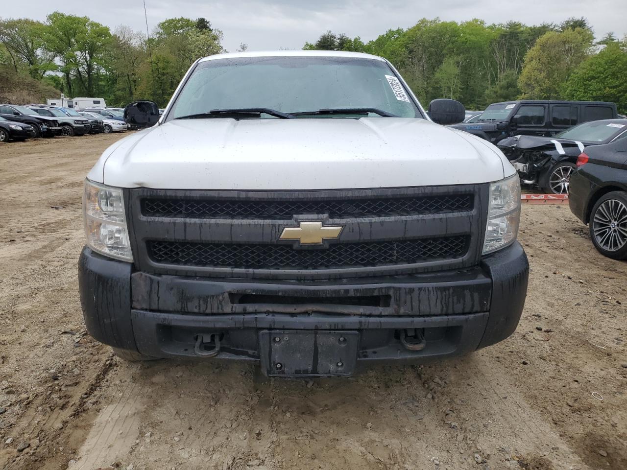 Photo 4 VIN: 1GCRKPEA7BZ267159 - CHEVROLET SILVERADO 