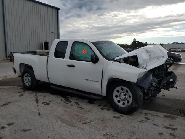 Photo 3 VIN: 1GCRKPEAXCZ355141 - CHEVROLET SILVERADO 