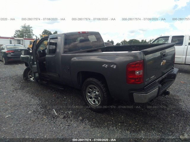 Photo 2 VIN: 1GCRKREA1BZ225730 - CHEVROLET SILVERADO 1500 