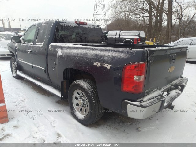 Photo 2 VIN: 1GCRKREA2BZ303710 - CHEVROLET SILVERADO 1500 