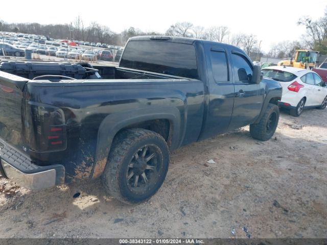 Photo 3 VIN: 1GCRKREA3BZ161576 - CHEVROLET SILVERADO 