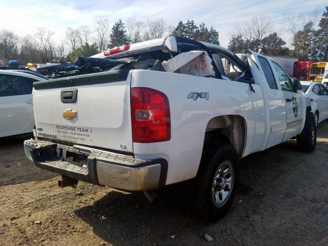 Photo 3 VIN: 1GCRKREA3BZ418168 - CHEVROLET SILVERADO 