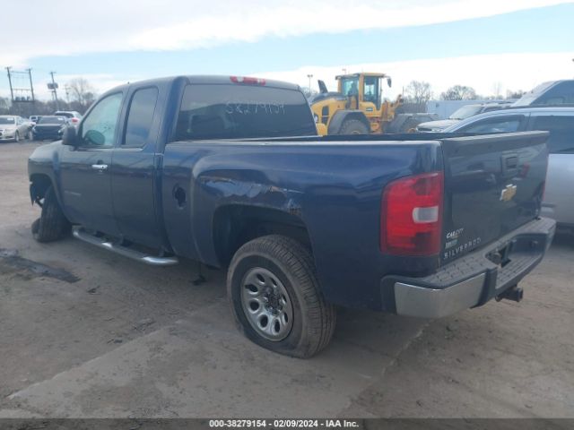 Photo 2 VIN: 1GCRKREA4BZ121670 - CHEVROLET SILVERADO 1500 