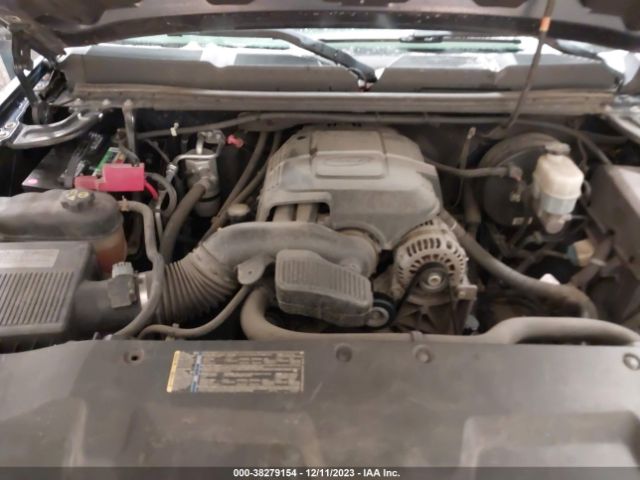 Photo 9 VIN: 1GCRKREA4BZ121670 - CHEVROLET SILVERADO 1500 