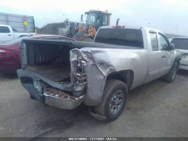 Photo 3 VIN: 1GCRKREA4BZ393880 - CHEVROLET SILVERADO 1500 