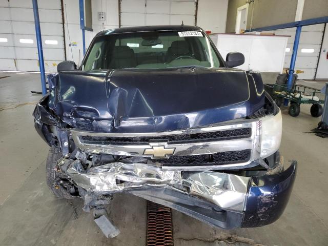 Photo 10 VIN: 1GCRKREA4BZ419068 - CHEVROLET SILVERADO 