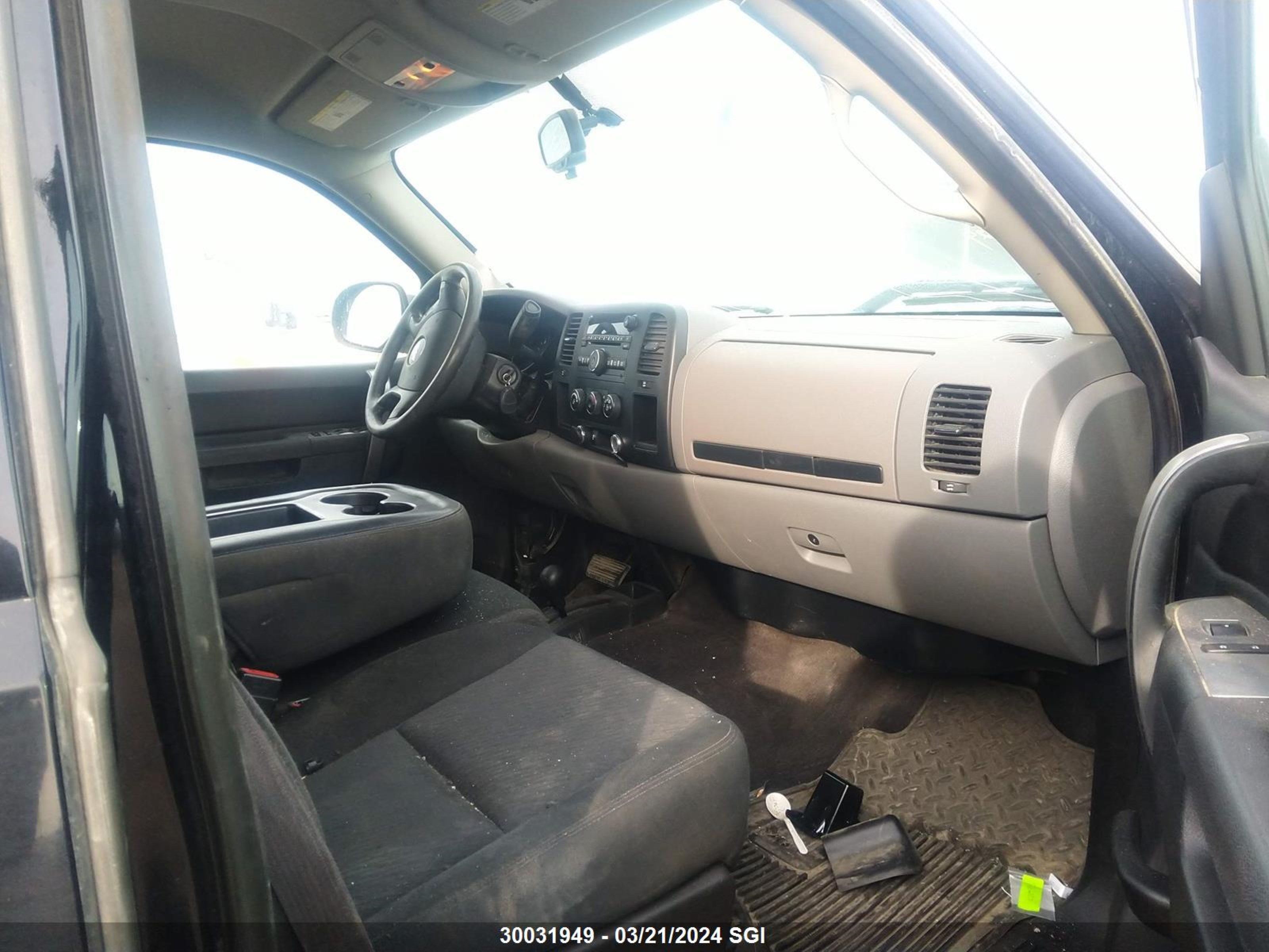 Photo 4 VIN: 1GCRKREA4CZ247352 - CHEVROLET SILVERADO 