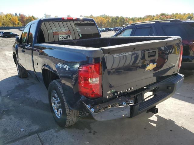 Photo 2 VIN: 1GCRKREA5BZ158064 - CHEVROLET SILVERADO 