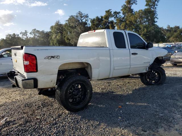 Photo 2 VIN: 1GCRKREA6CZ263617 - CHEVROLET SILVERADO 