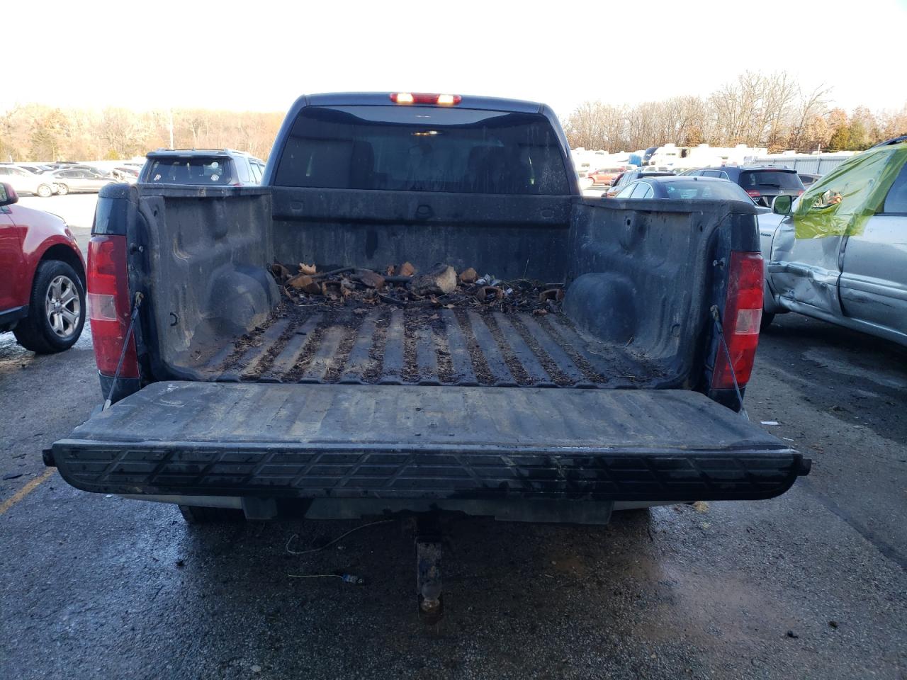 Photo 5 VIN: 1GCRKREA7CZ147083 - CHEVROLET SILVERADO 