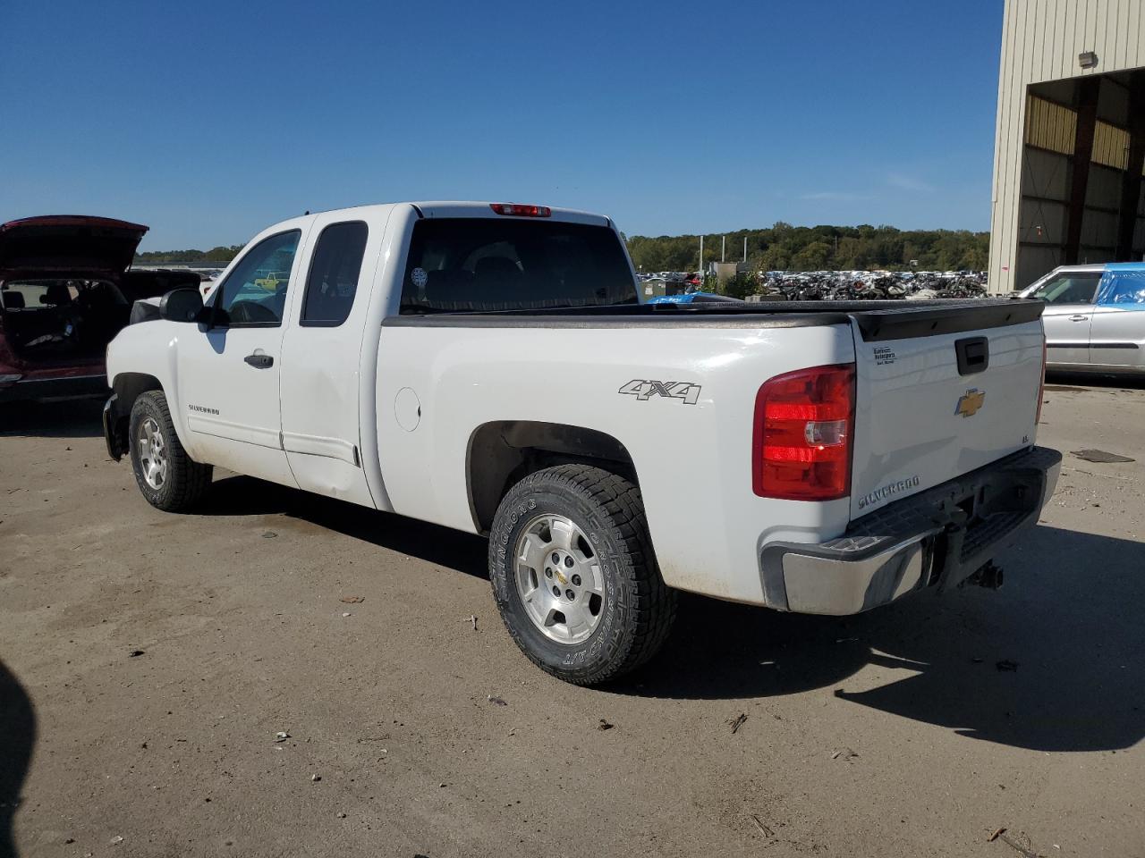 Photo 1 VIN: 1GCRKREA9DZ202425 - CHEVROLET SILVERADO 