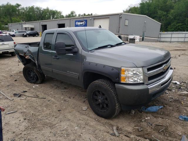 Photo 3 VIN: 1GCRKREAXBZ209154 - CHEVROLET SILVERADO 