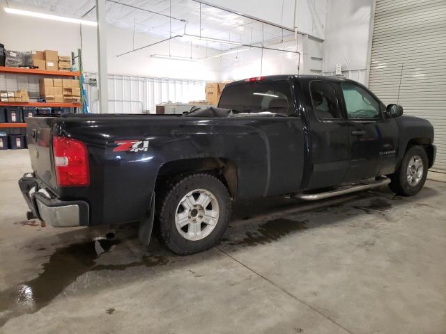 Photo 2 VIN: 1GCRKSE00DZ246408 - CHEVROLET SILVERADO 