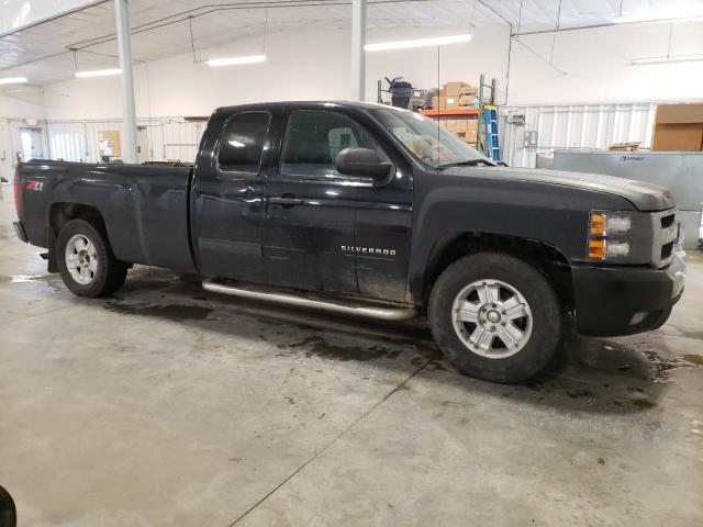 Photo 3 VIN: 1GCRKSE00DZ246408 - CHEVROLET SILVERADO 