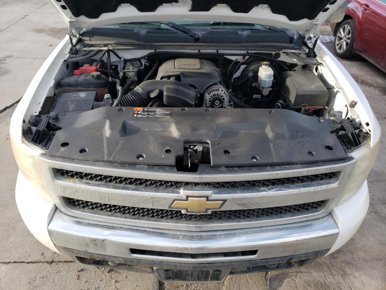 Photo 10 VIN: 1GCRKSE01BZ417096 - CHEVROLET SILVERADO 