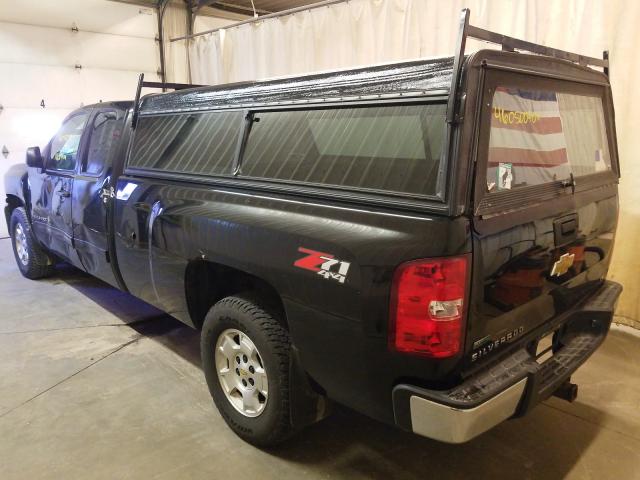 Photo 2 VIN: 1GCRKSE01BZ442886 - CHEVROLET SILVERADO 