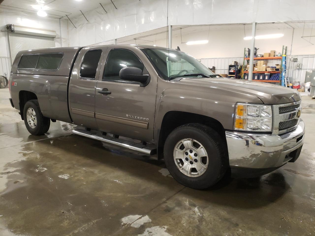 Photo 3 VIN: 1GCRKSE05CZ282318 - CHEVROLET SILVERADO 