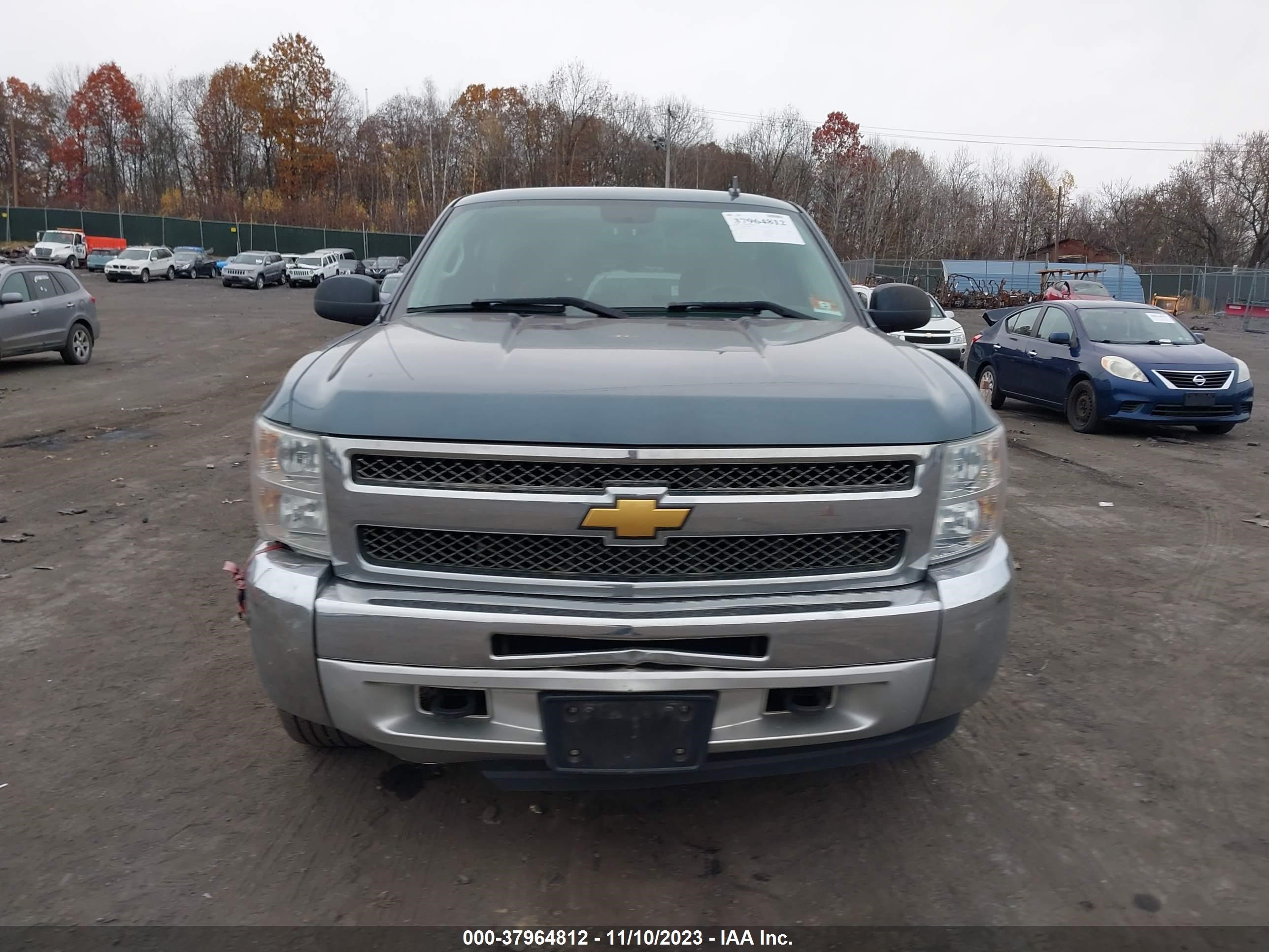 Photo 11 VIN: 1GCRKSE07DZ294441 - CHEVROLET SILVERADO 